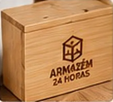 Caixa de madeira com gravação a laser